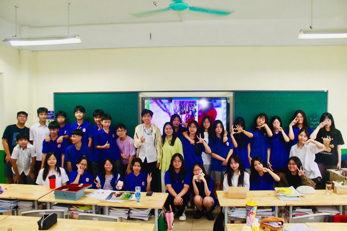 Cô giáo Lương Thu Thủy 1